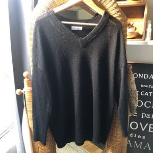 Oak+Fort black v-neck sweater